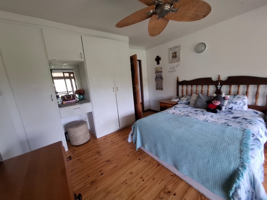 5 Bedroom Property for Sale in Waterkloof East North West